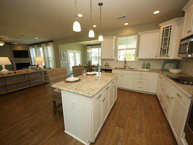 274 Spectrum Road Summerville, SC 29486 - Photo 4 of 27 Kitchen View I