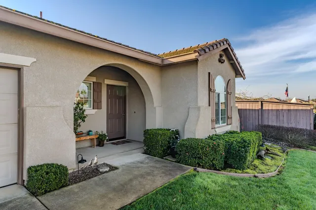 $450,000 | 1028 Shakeley Lane, Ione, CA 95640