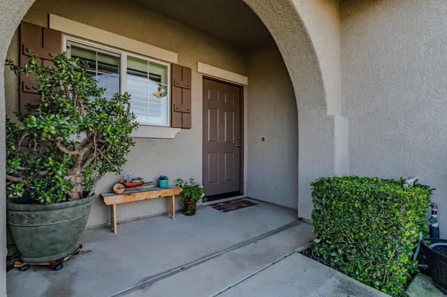 $450,000 | 1028 Shakeley Lane, Ione, CA 95640