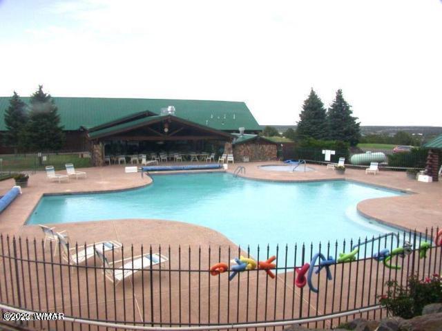8211 Rainbow Loop, Unit 519 Show Low, AZ 85901 - Photo 35 of 47