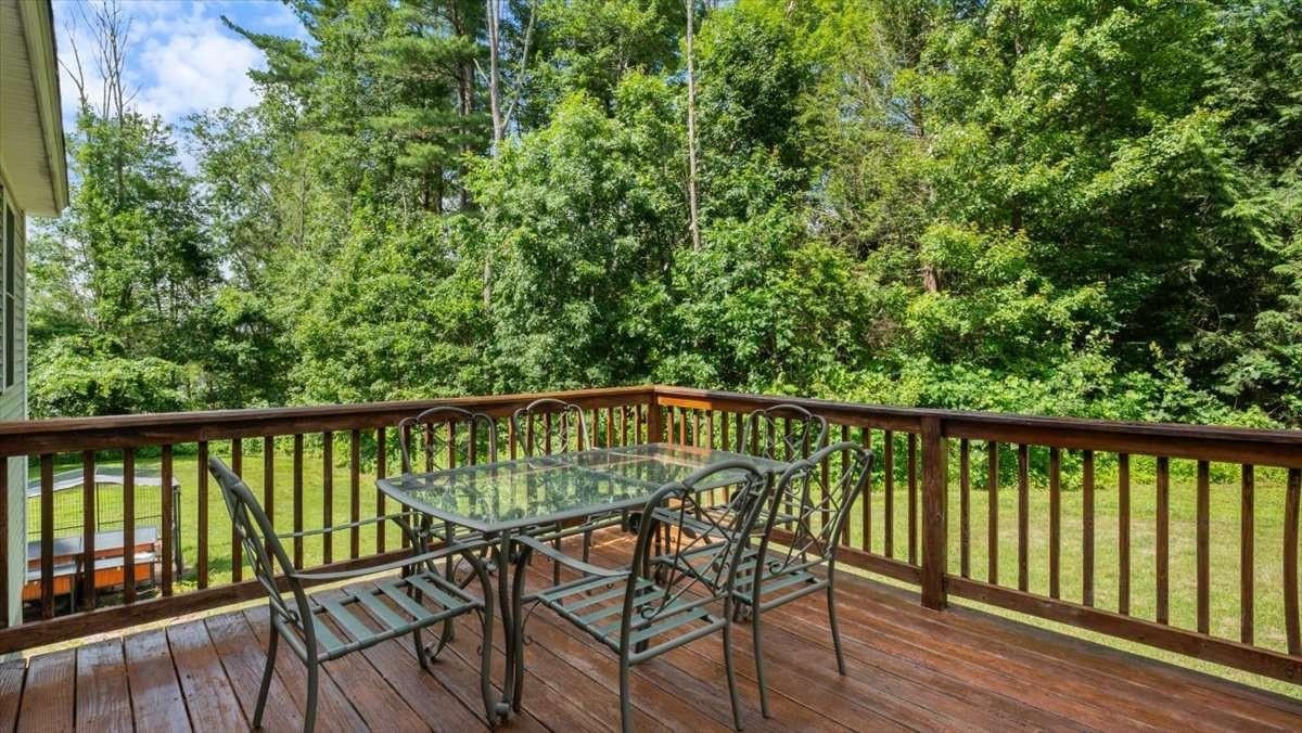 16 Horseshoe Road Windham, NH 03087 - Photo 49 of 54