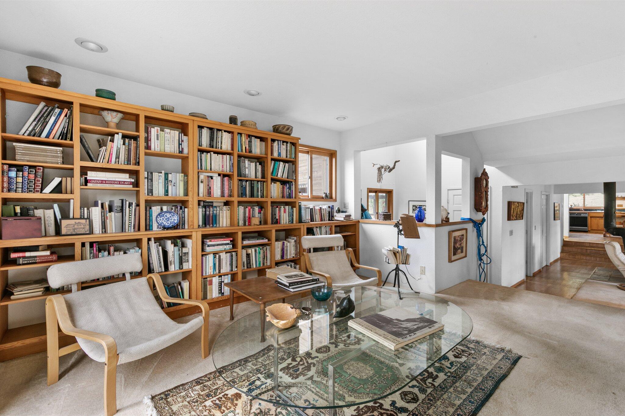 8025 Rapp Lane Talent, OR 97540 - Photo 15 of 40 15-web-or-mls-IMGM1465