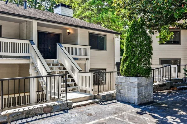 $2,945 | 3817 Paces Ferry West, Unit 3817, Atlanta, GA 30339