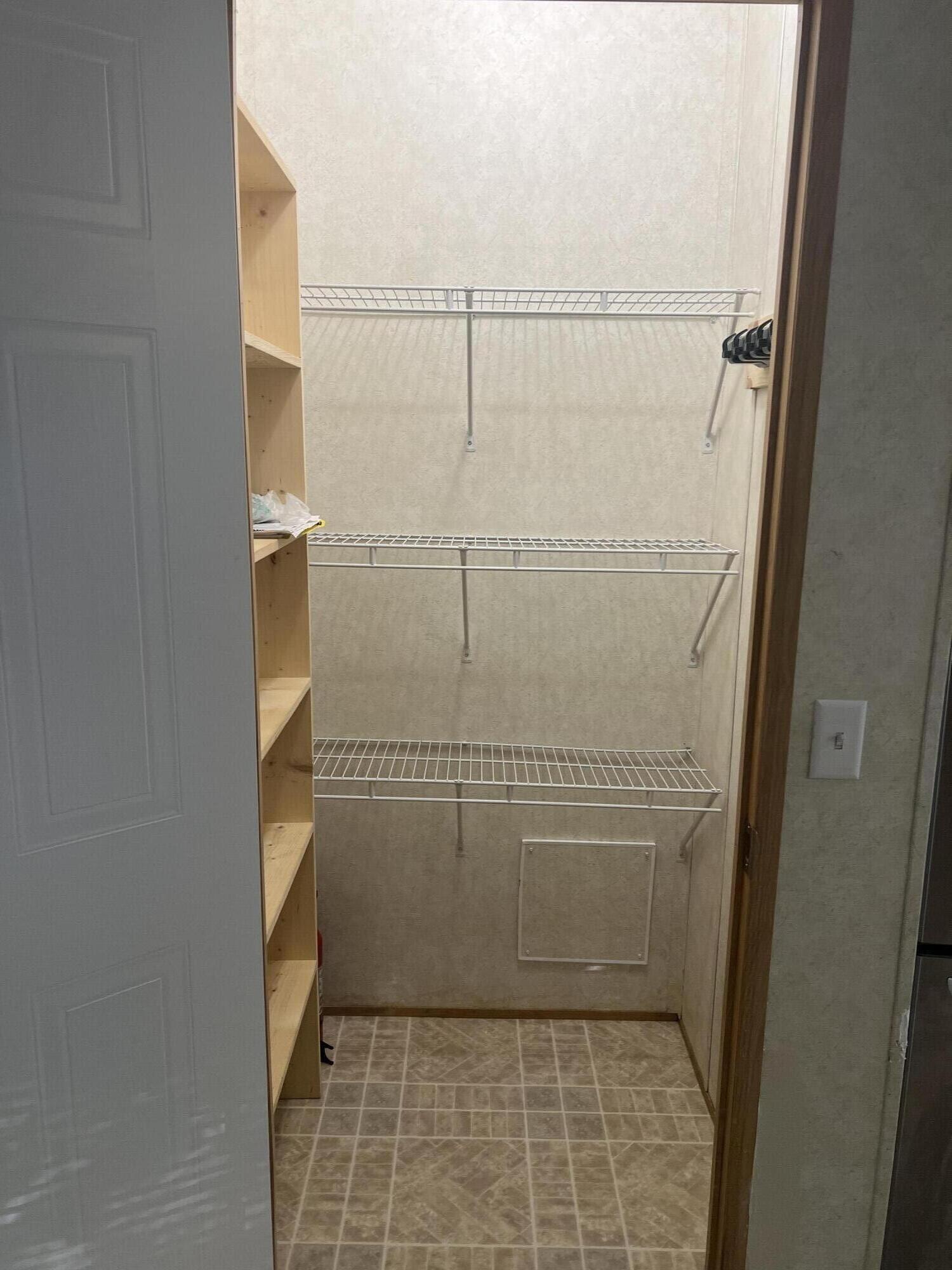 905 Division Road Albany, KY 42602 - Photo 12 of 18 pantry kitchen