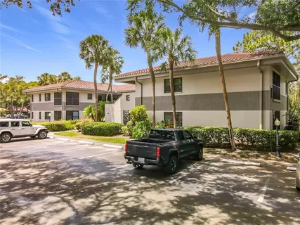 $220,000 | 2650 Countryside Boulevard, Unit E103, Clearwater, FL 33761