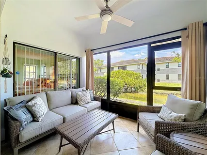 $220,000 | 2650 Countryside Boulevard, Unit E103, Clearwater, FL 33761