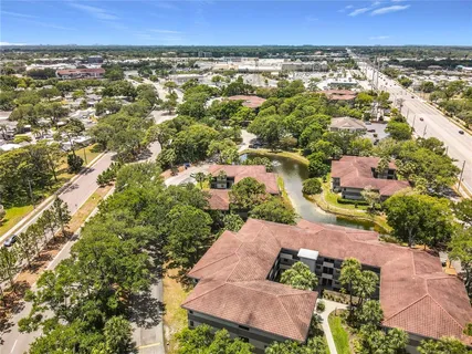 $220,000 | 2650 Countryside Boulevard, Unit E103, Clearwater, FL 33761