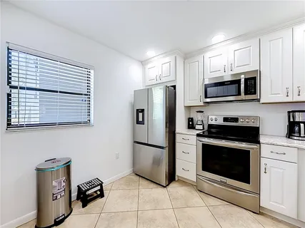 $220,000 | 2650 Countryside Boulevard, Unit E103, Clearwater, FL 33761