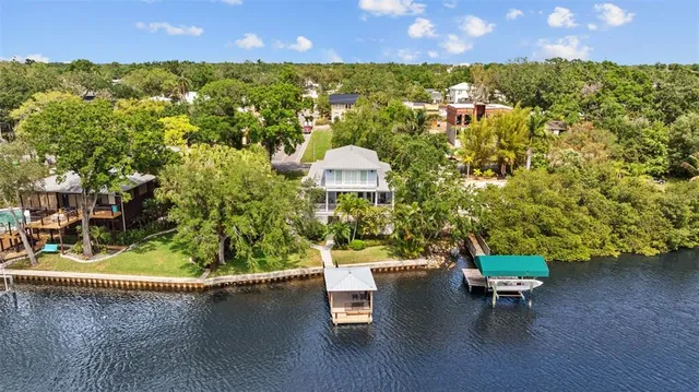 $1,890,000 | 2314 North Riverside Drive, Tampa, FL 33602