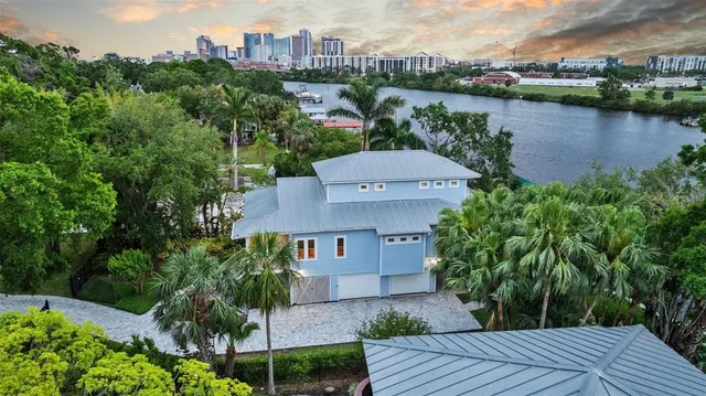 $1,890,000 | 2314 North Riverside Drive, Tampa, FL 33602