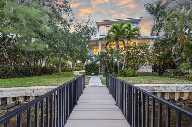 $1,890,000 | 2314 North Riverside Drive, Tampa, FL 33602