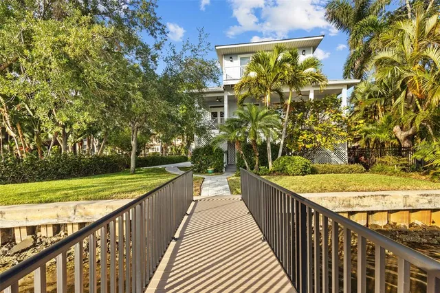 $1,890,000 | 2314 North Riverside Drive, Tampa, FL 33602