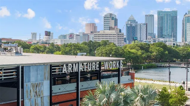 $1,890,000 | 2314 North Riverside Drive, Tampa, FL 33602