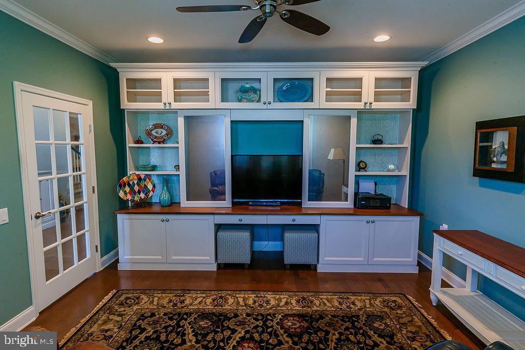 1069 Resolution Drive Bethlehem, PA 18017 - Photo 11 of 58 Gallery Image 11