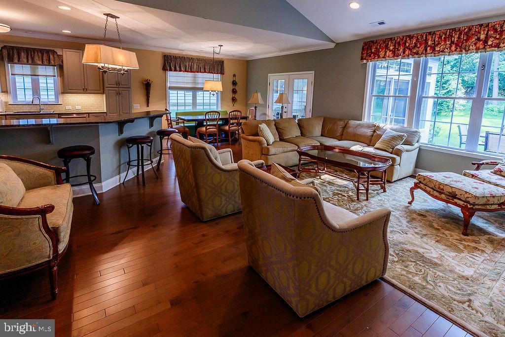 1069 Resolution Drive Bethlehem, PA 18017 - Photo 17 of 58 Gallery Image 17