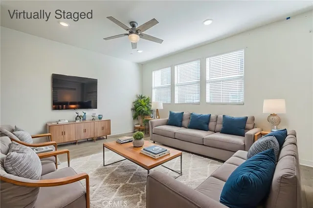 $589,988 | 12800 Watt Lane, Unit D, Sylmar, CA 91342