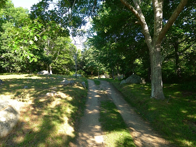 35 Harlock Pond Road Chilmark, MA 02535 - Photo 33 of 37 Driveway exiting.