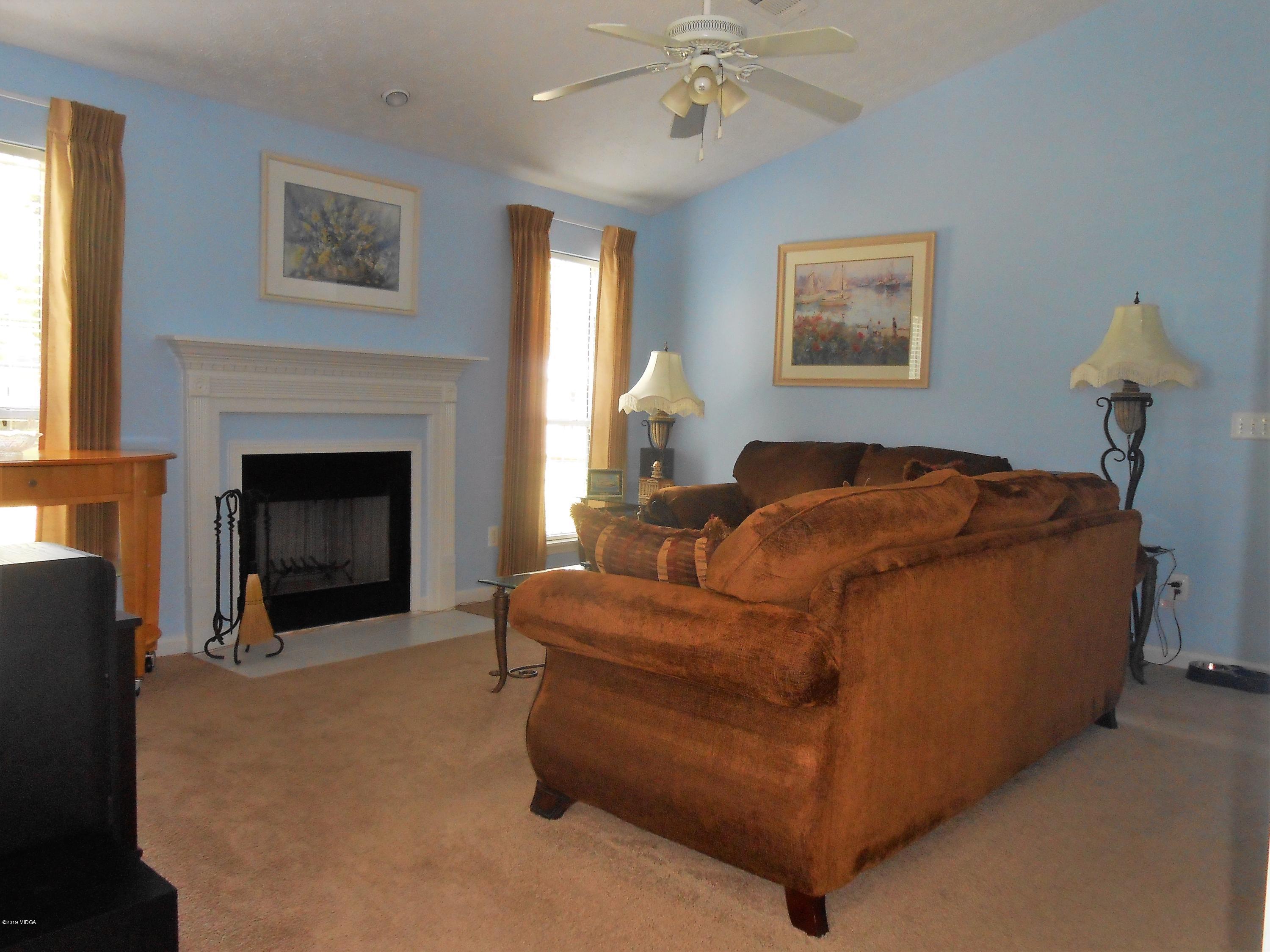 206 Apple Valley Road Macon, GA 31217 - Photo 2 of 15 Apple Valley 2