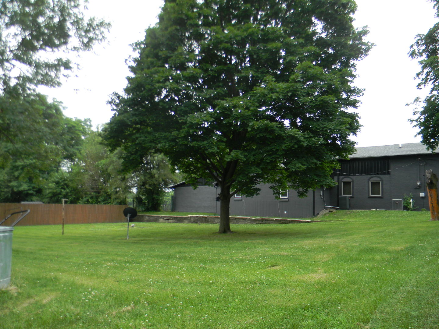 1022 Monks Avenue Peru, IL 61354 - Photo 2 of 9