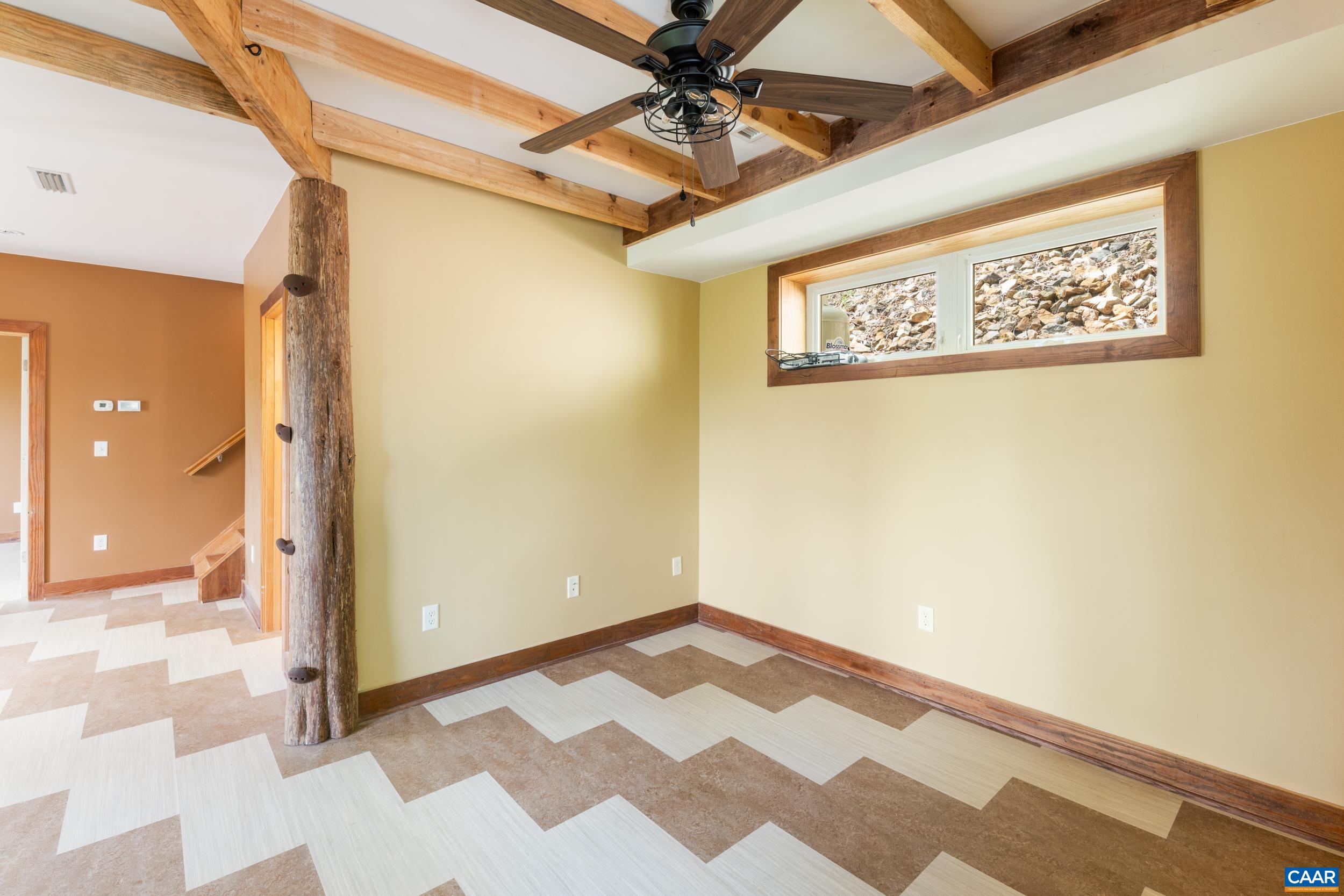 407 Farmview Road Stanardsville, VA 22973 - Photo 18 of 58