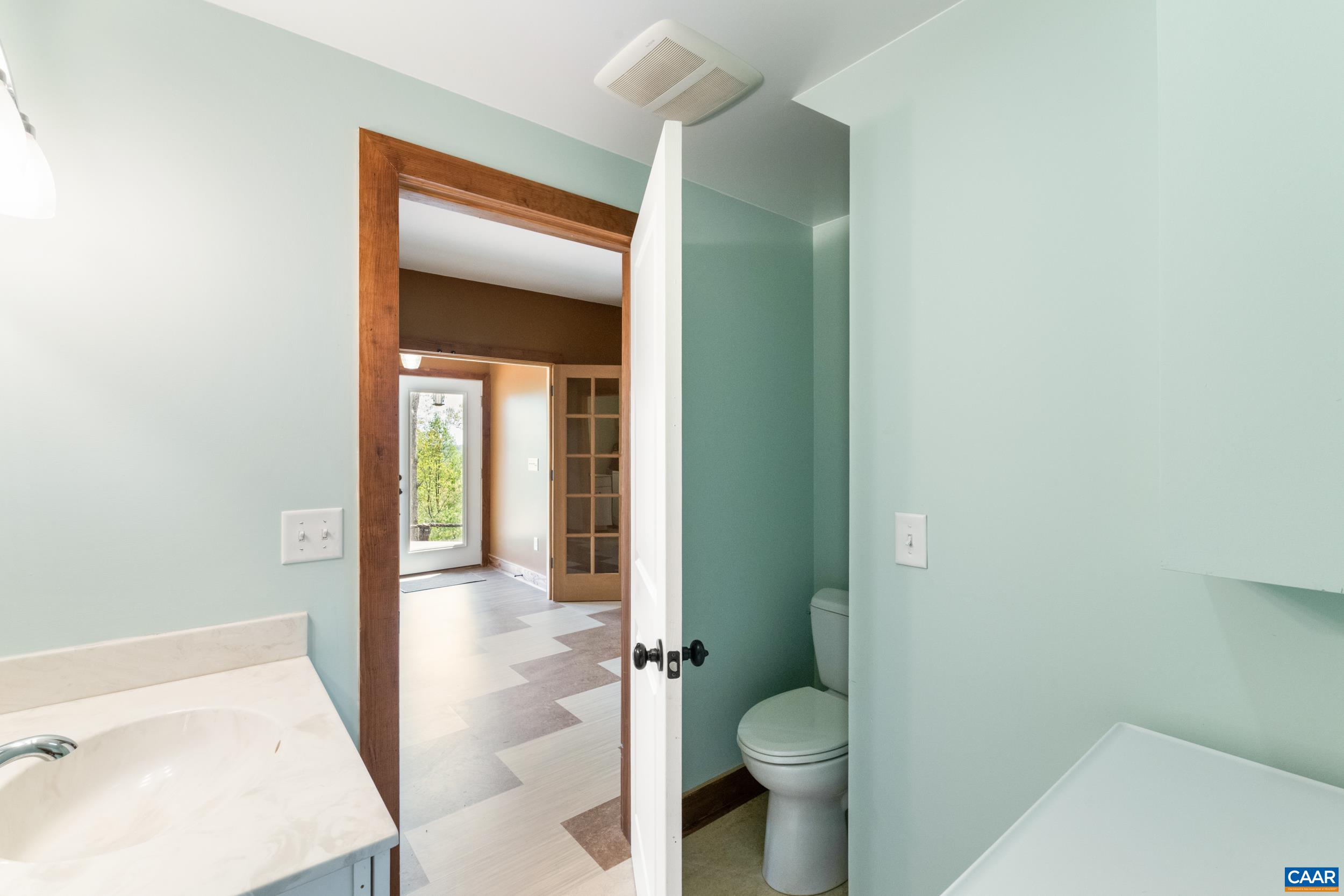 407 Farmview Road Stanardsville, VA 22973 - Photo 22 of 58