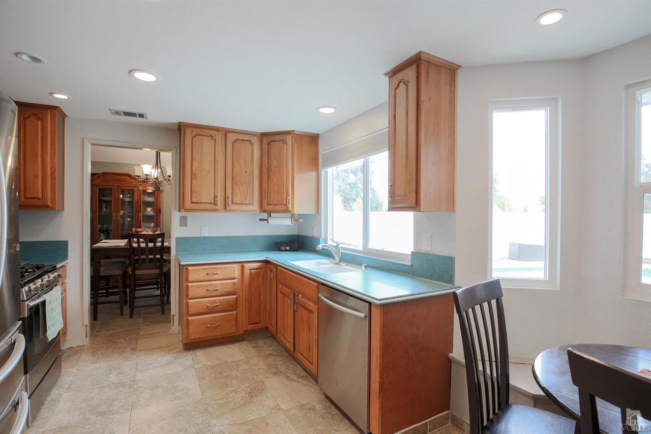 438 Appleton Road Simi Valley, CA 93065 - Photo 12 of 38 Additional Photo