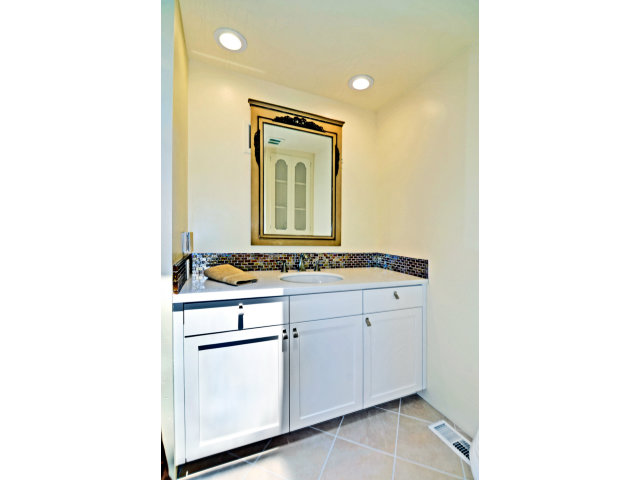 552 Bean Creek Road, Unit 88 Scotts Valley, CA 95066 - Photo 15 of 25 a bathroom with a sink and a mirror