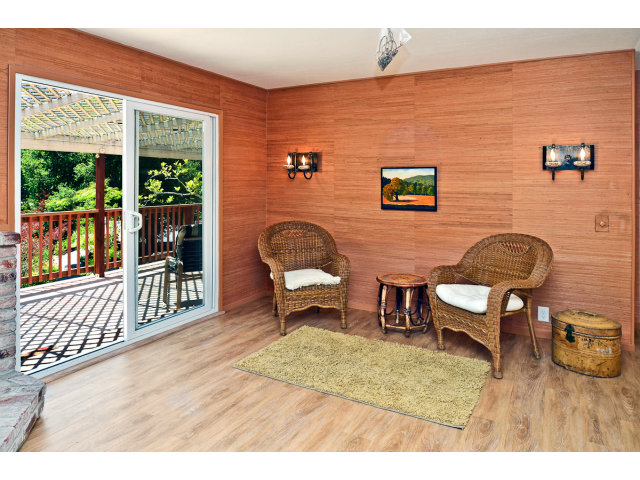 552 Bean Creek Road, Unit 88 Scotts Valley, CA 95066 - Photo 8 of 25 a view of a livingroom with furniture