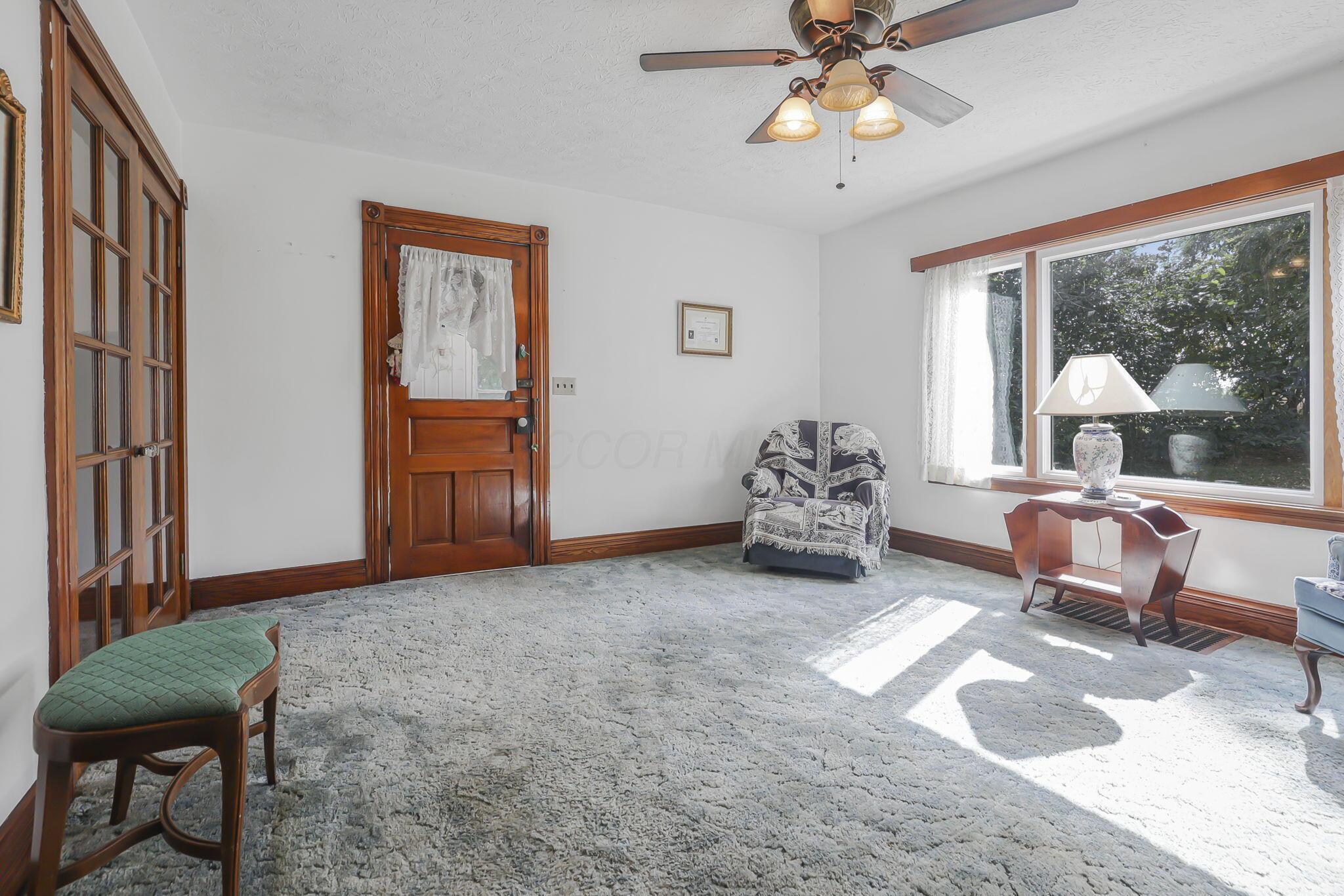 2259 Montgomery Road Northeast Newark, OH 43055 - Photo 14 of 44 11-web-or-mls-0N4A8894