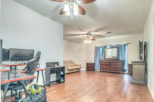 $364,500 | 2804 Oak Cliff Lane, Arlington, TX 76012