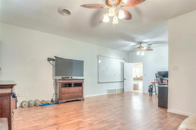 $364,500 | 2804 Oak Cliff Lane, Arlington, TX 76012