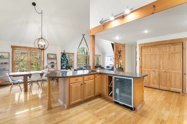 $824,000 | 5 White Tail Lane, West Dover, VT 05356