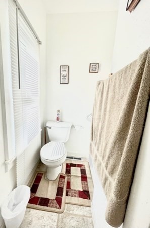 61 Keith Street Springfield, MA 01108 - Photo 12 of 17