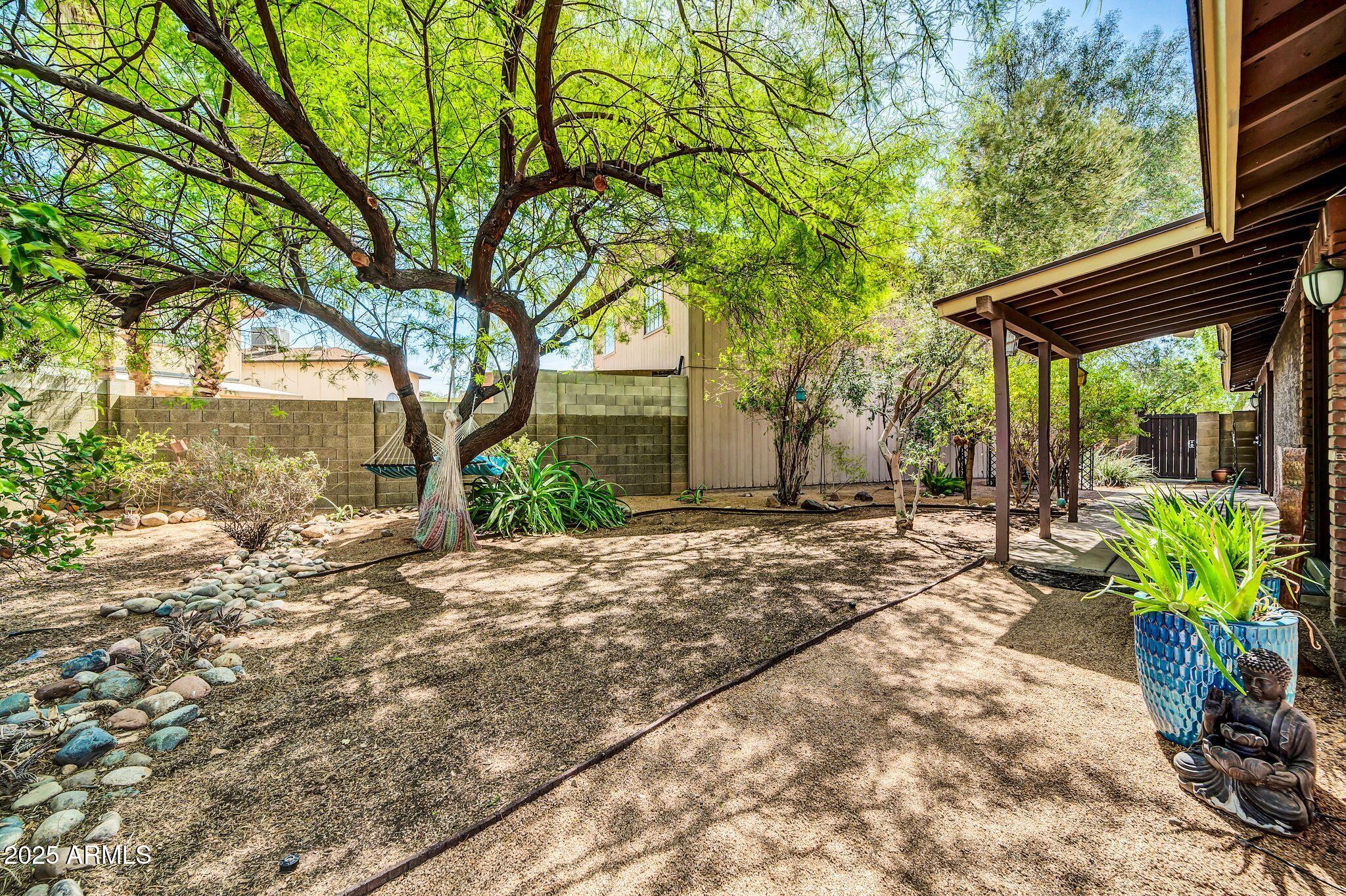 3736 West Wagoner Road Phoenix, AZ 85308 - Photo 31 of 39 3736 W Wagoner Rd-31