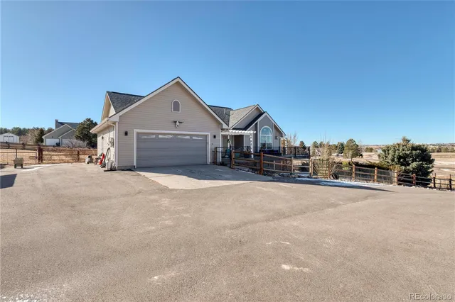 $925,000 | 3788 Pasture Gate Circle, Elizabeth, CO 80107