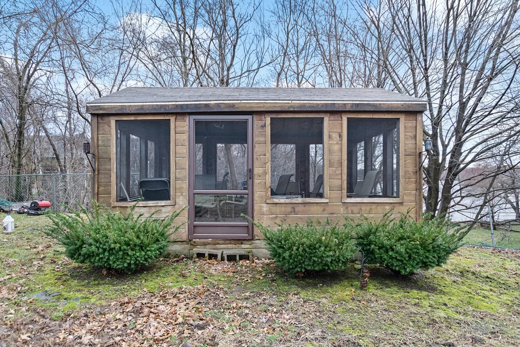 1112 Trapelo Road Waltham, MA 02451 - Photo 7 of 30