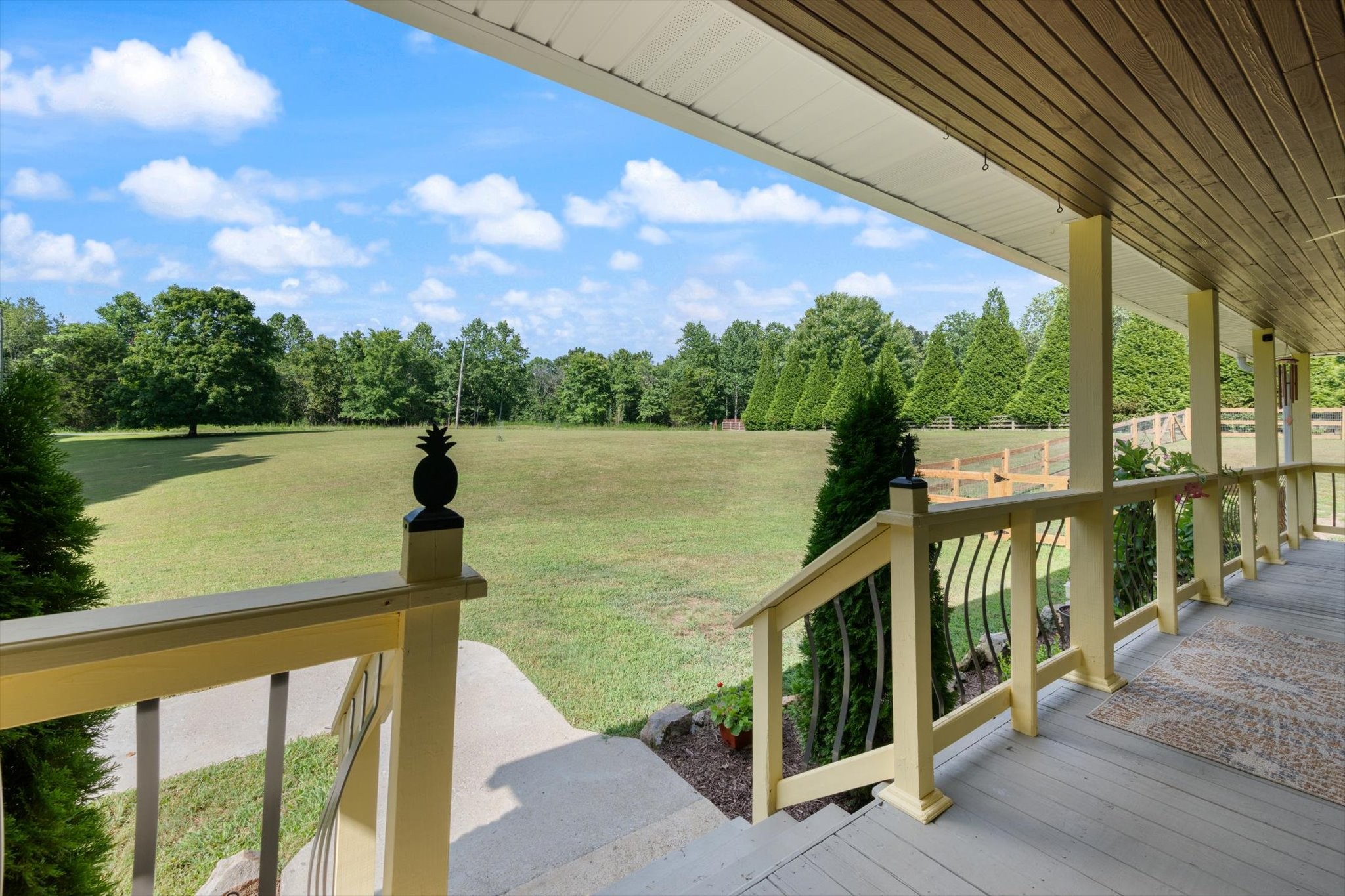 6395 Huffman Road Goodlettsville, TN 37072 - Photo 2 of 38 a view of a balcony with lake view