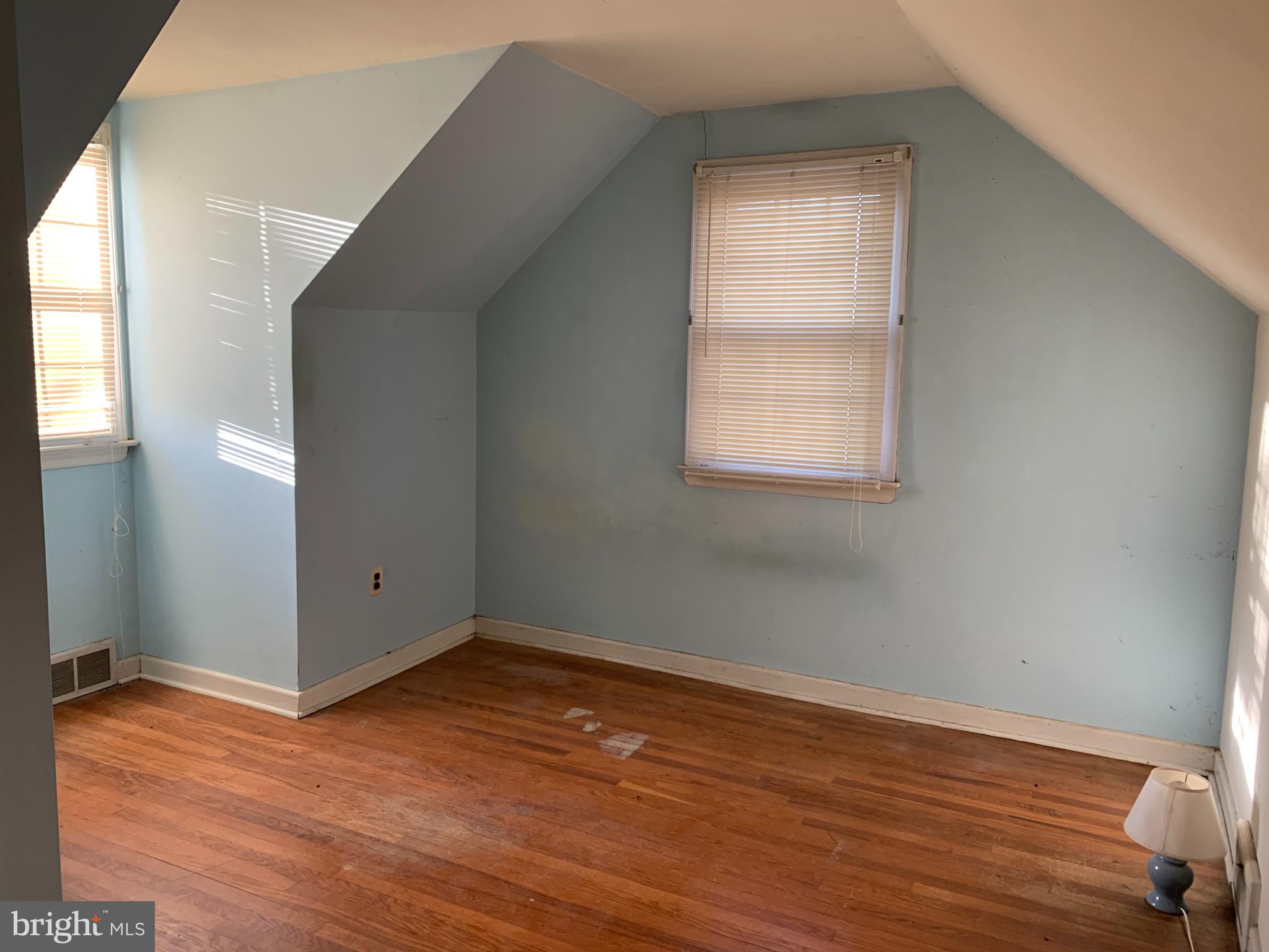 21 Woodview Road Malvern, PA 19355 - Photo 14 of 17 Gallery Image 14