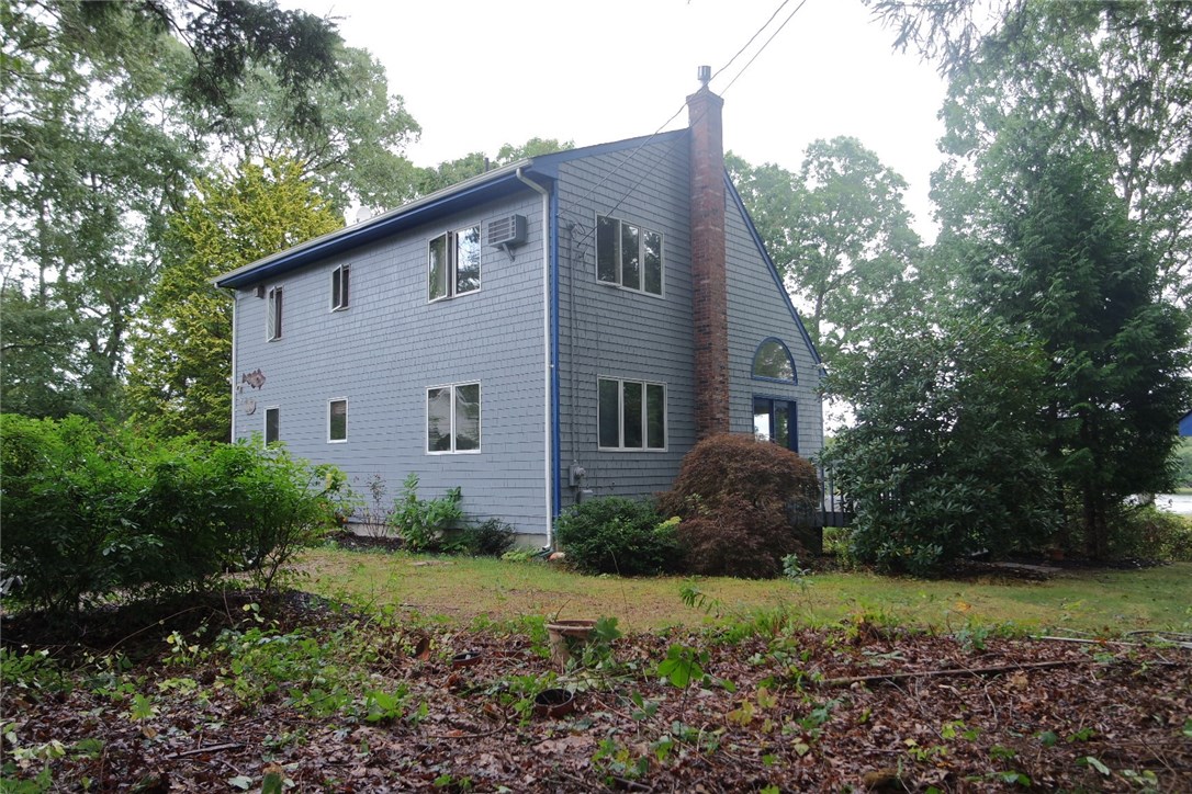 99 Beach Plum Road Narragansett, RI 02882 - Photo 1 of 19