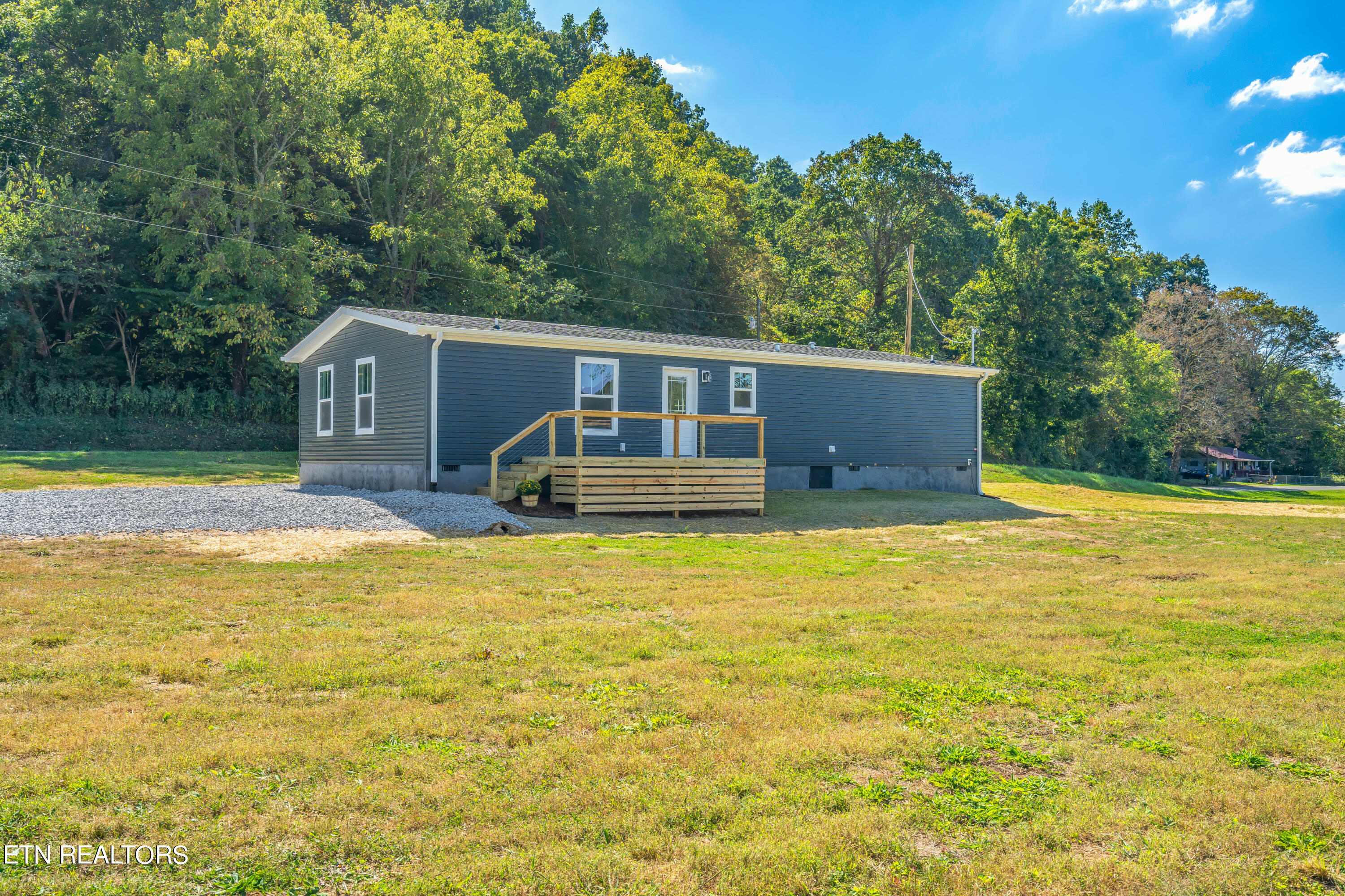 13550 Blue Springs Road Philadelphia, TN 37846 - Photo 33 of 58 13550 Blue Springs Road-12