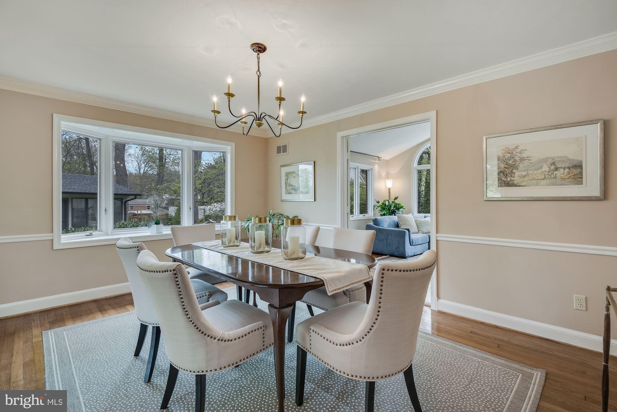 5616 Bent Branch Road Bethesda, MD 20816 - Photo 12 of 63 Dining room