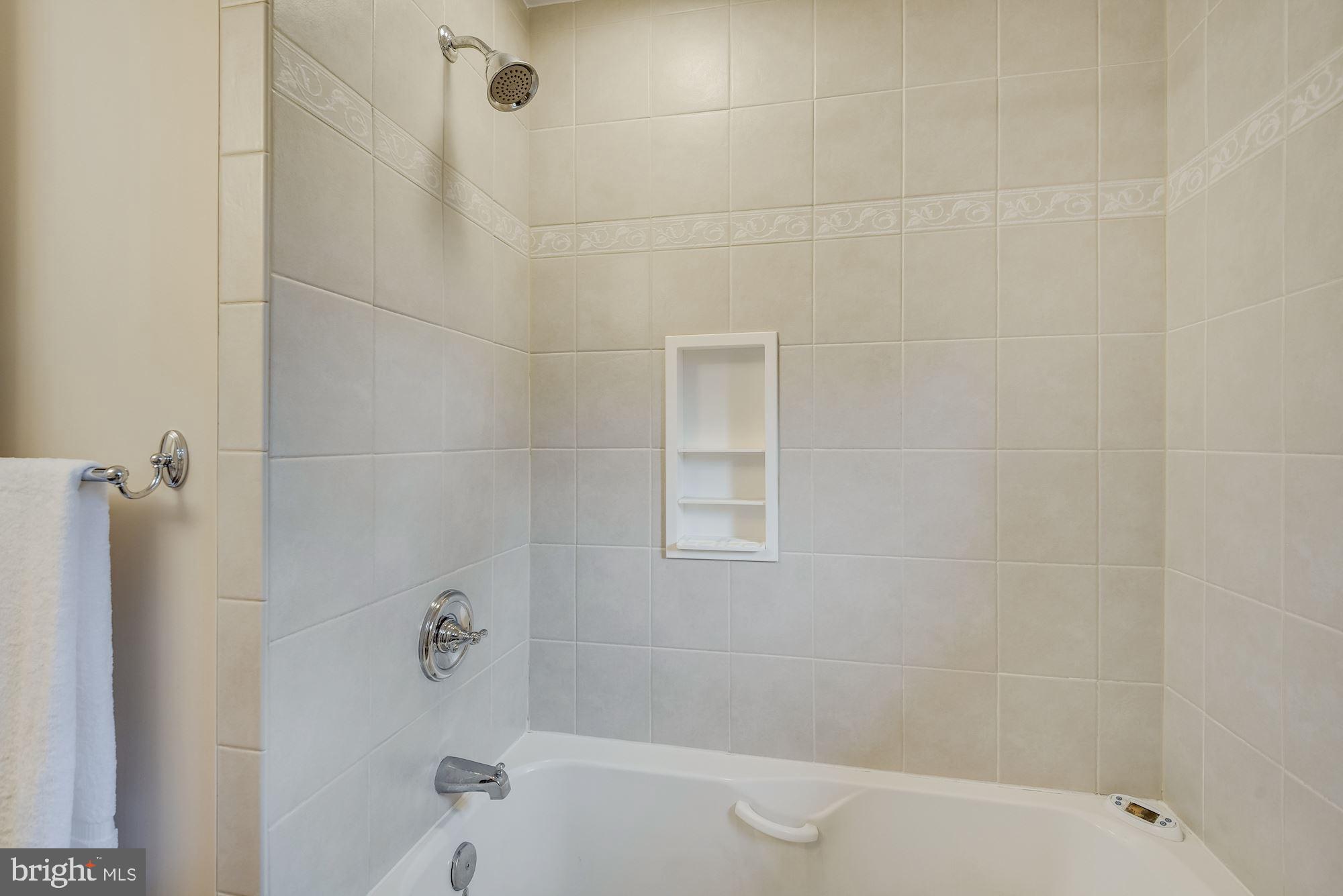 5616 Bent Branch Road Bethesda, MD 20816 - Photo 34 of 63 Hall bath with whirlpool tub