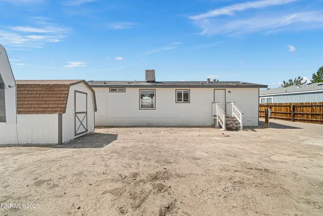$309,900 | 863 Jennys Lane, Fernley, NV 89408