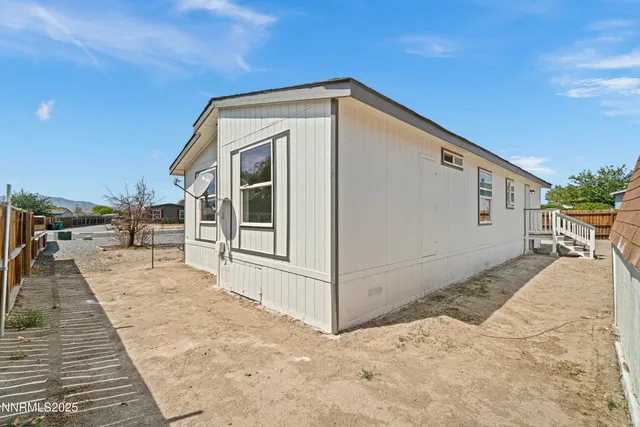$309,900 | 863 Jennys Lane, Fernley, NV 89408