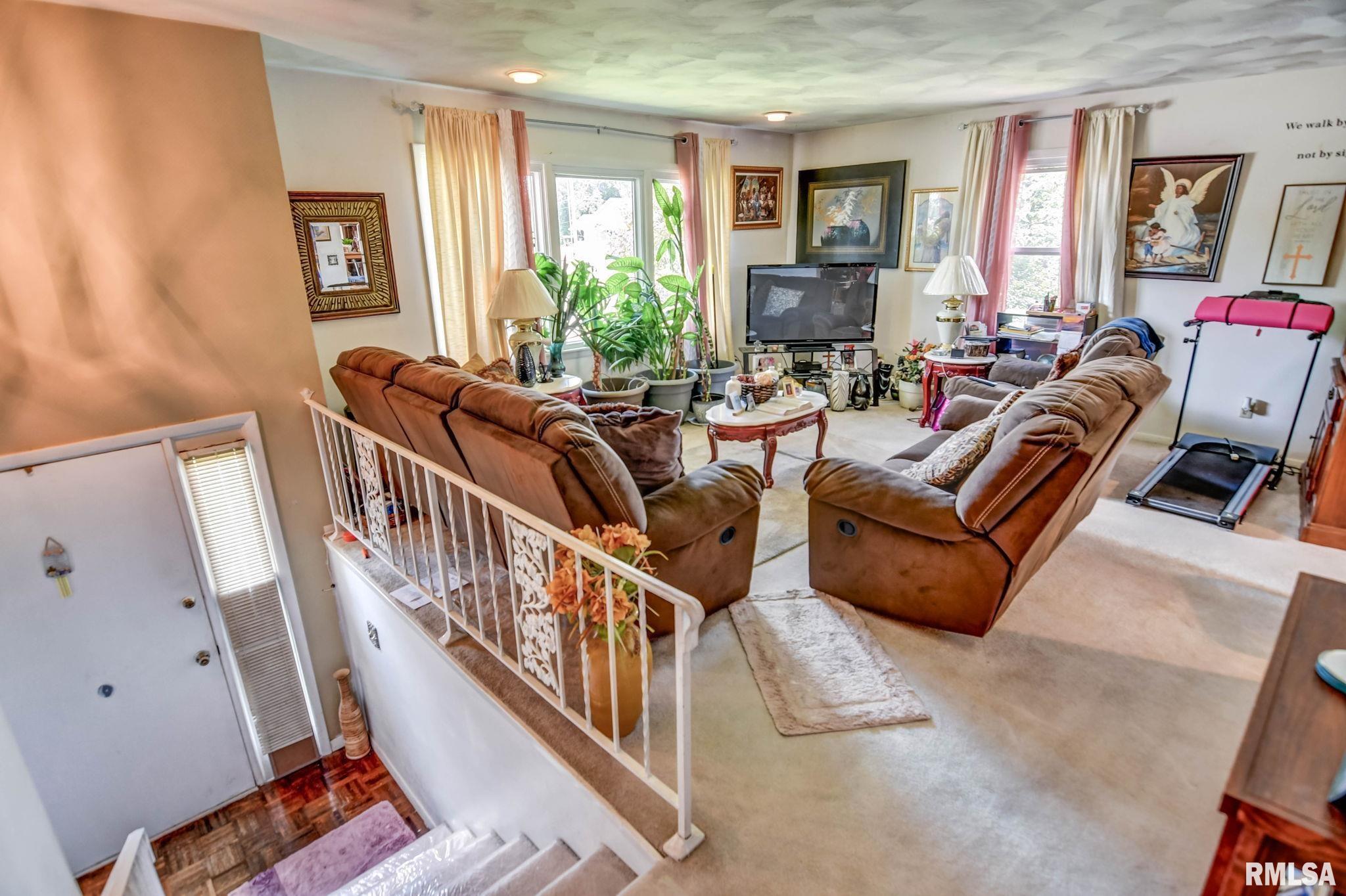 1929 West Ravina Park Road Decatur, IL 62526 - Photo 34 of 38