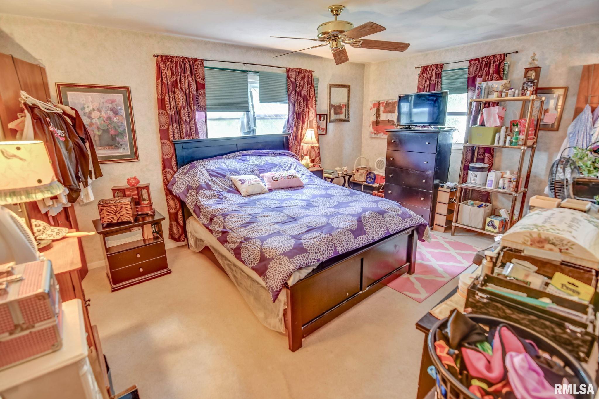 1929 West Ravina Park Road Decatur, IL 62526 - Photo 8 of 38