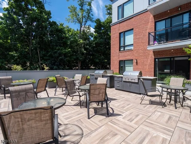 $2,600 | 173 Morris Street, Unit 323, Morristown, NJ 07960