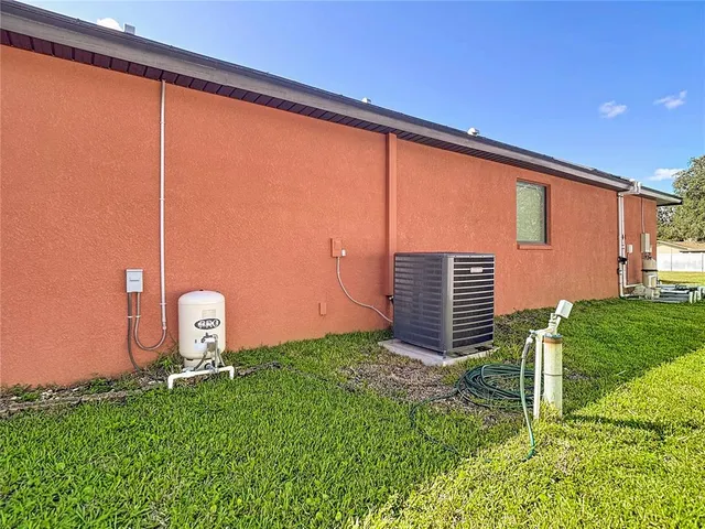 $679,900 | 422 Challice Drive, Spring Hill, FL 34609