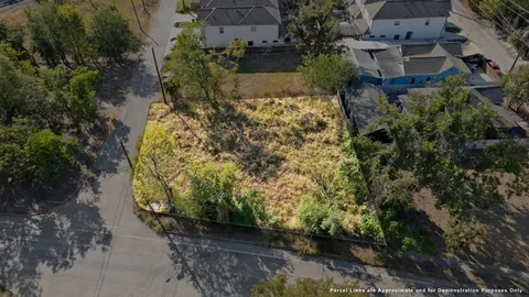 $299,900 | 4209 Cline Street, Houston, TX 77020
