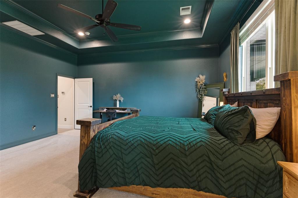 1165 Gonzollas Road Springtown, TX 76082 - Photo 13 of 26